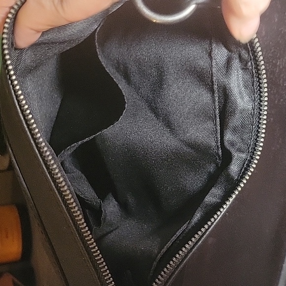NWT Black  Crossbody - Picture 6 of 11